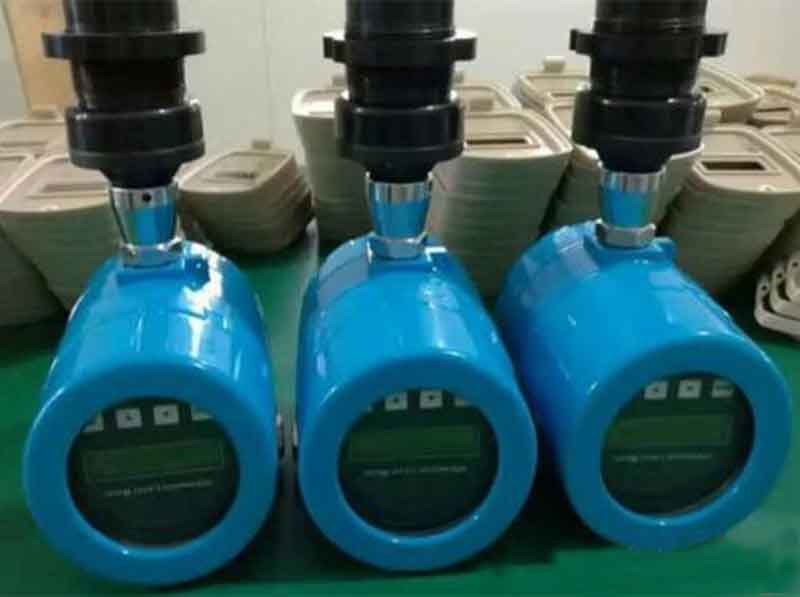 防爆超聲波液位計現(xiàn)場展示